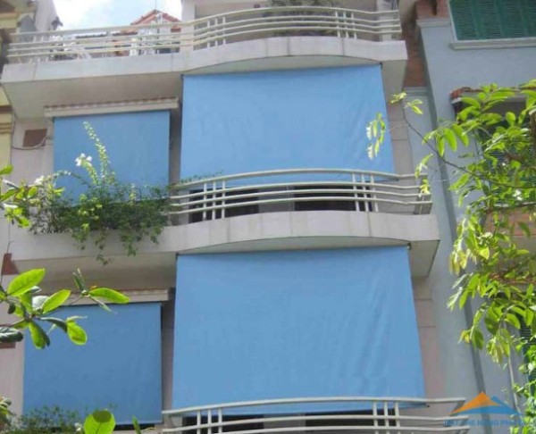 Mẫu bạt che nắng ban công 8