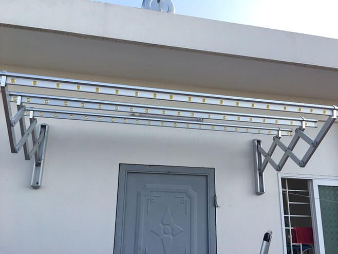 Giàn phơi hòa phát gắn trần tối ưu ban công chung cư