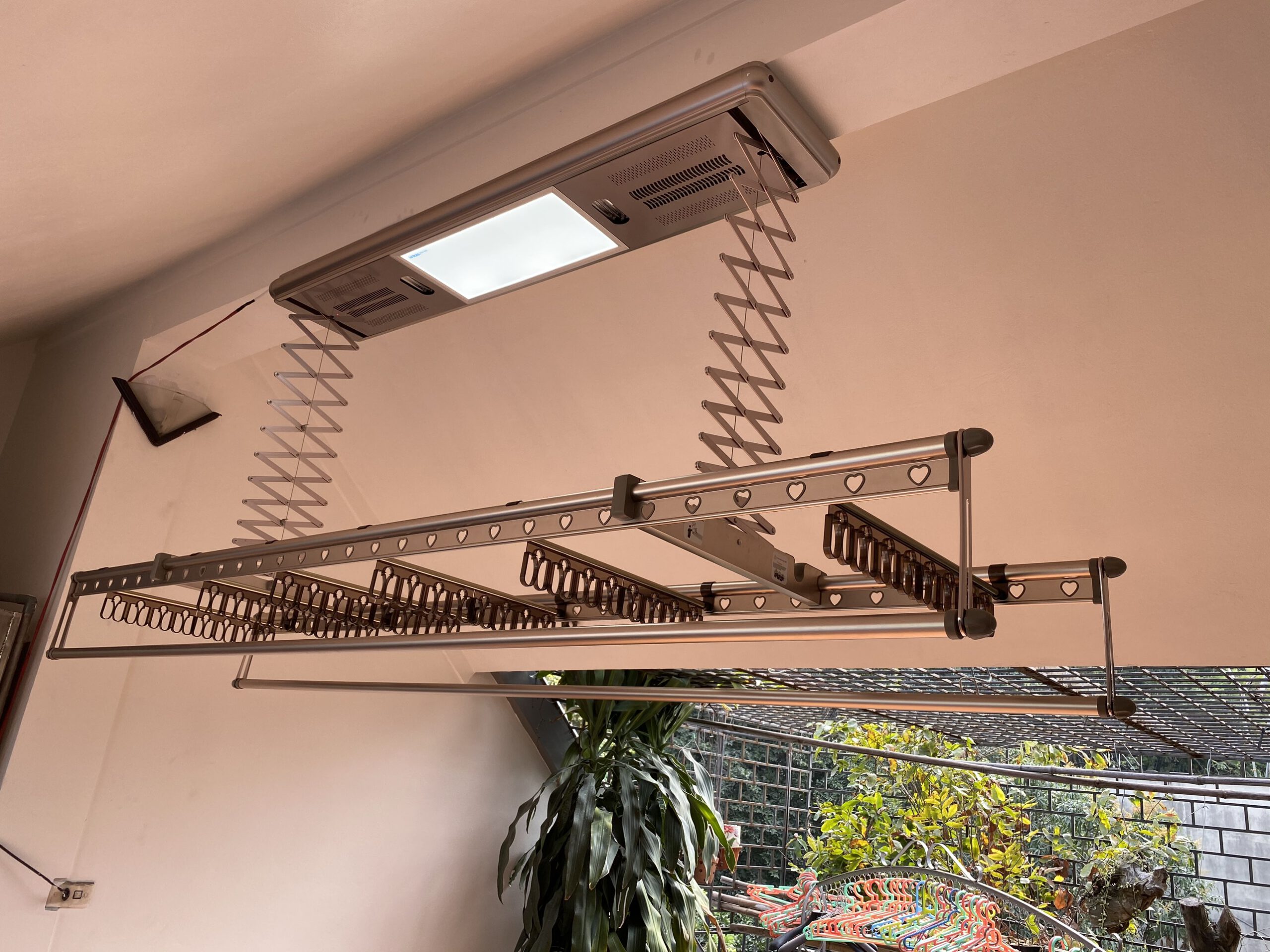 Giàn Phơi Điều Khiển Từ Xa GLS450 PLUS